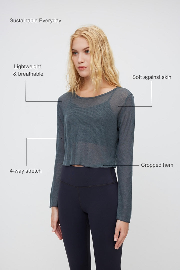 Hauts amples en maille transparente pour femme