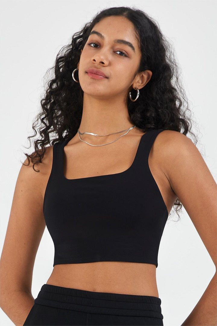 Soutien-gorge de sport long échancré en V dans le dos