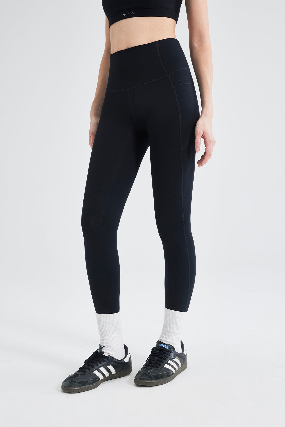 Legging sculptant taille haute avec poches