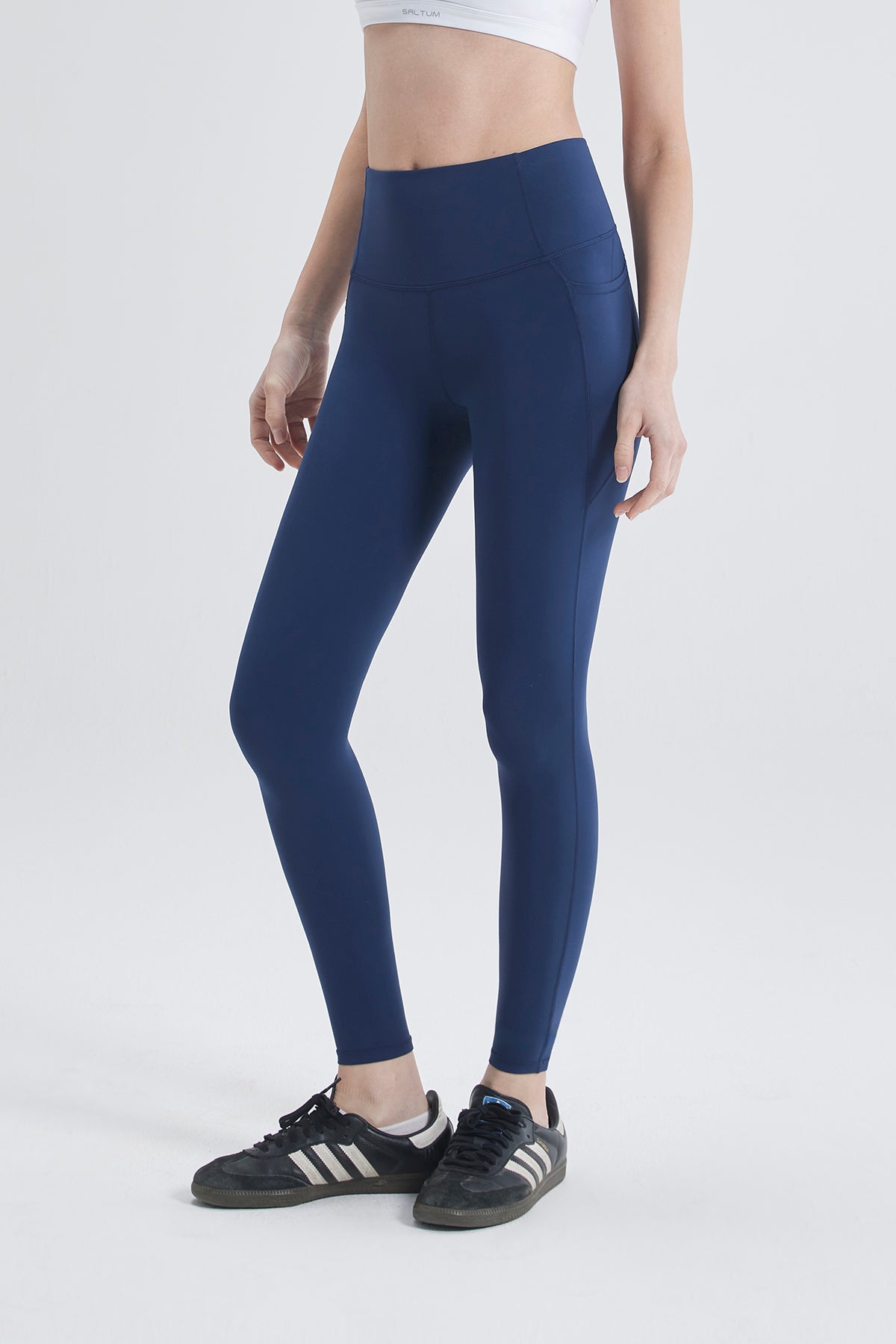 Legging sculptant taille haute avec poches