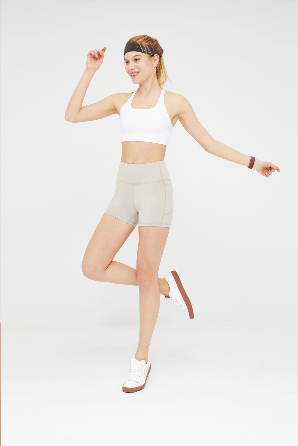 Short cycliste taille haute sans coutures pour femme